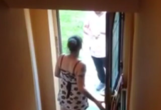 Naughty housewife flashes delivery guy