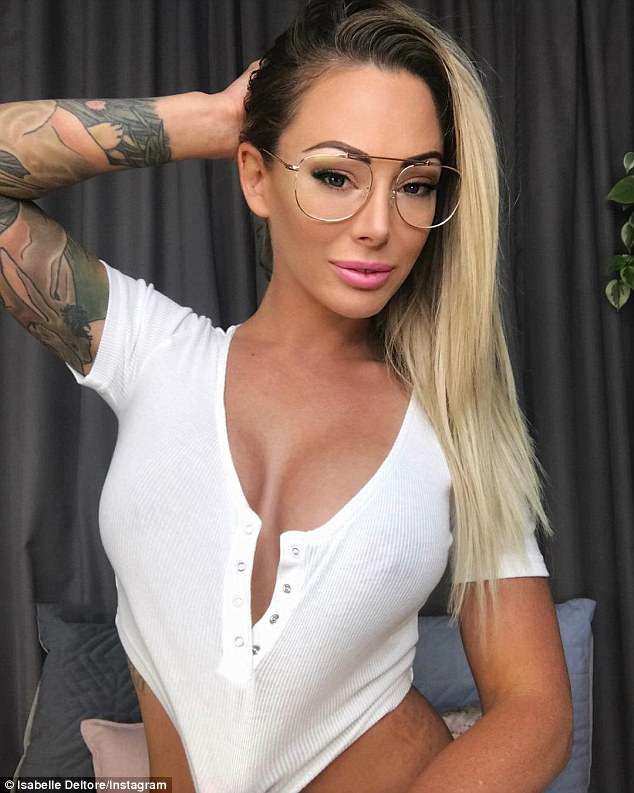 Welcome to the official site of isabelle deltore